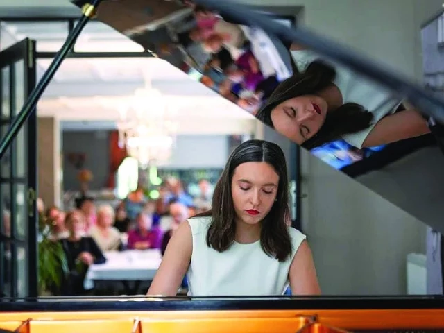 pianist julia lozowska performed photo afp