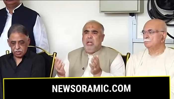 PTI leader Asad Qaiser (centre) along with former Sindh governor Muhammad Zubair (left) and TTAP opposition alliance head Mahmood Khan Achakzai addressing the press conference in Islamabad on August 10, 2025. — Screengrab via Geo News