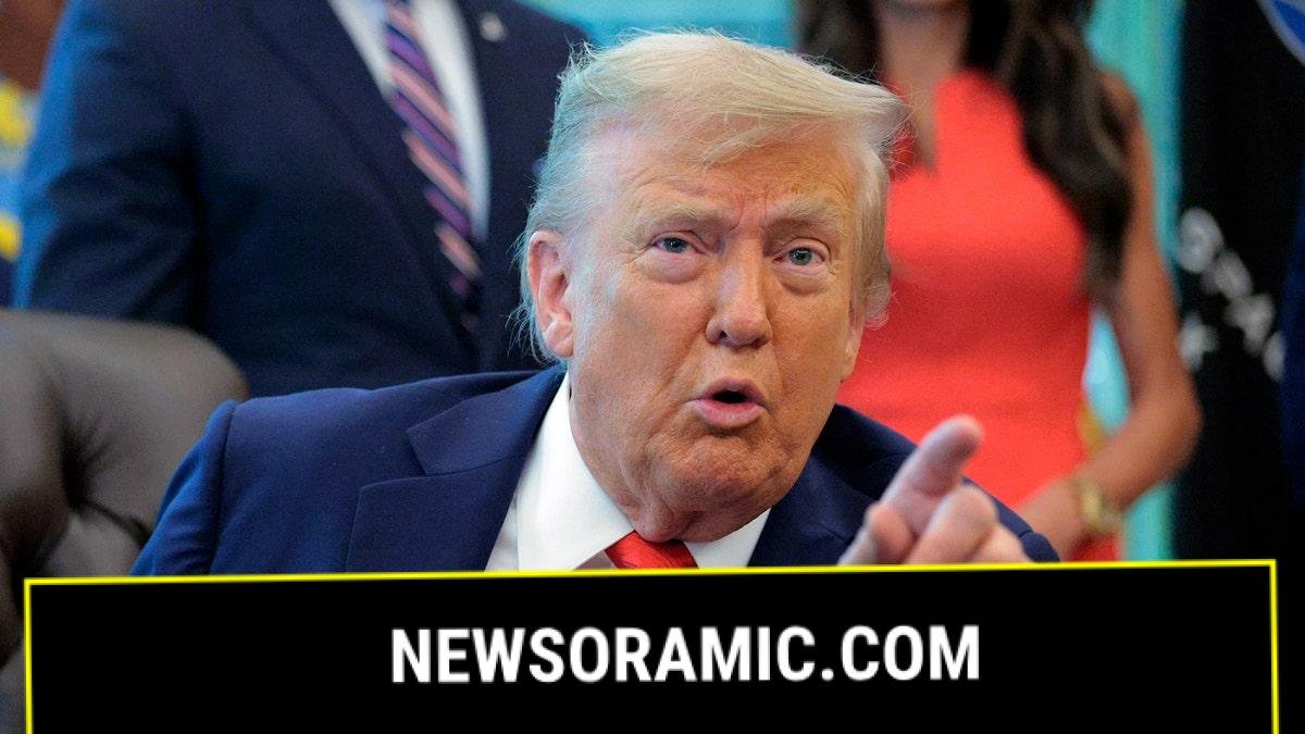 President Trump pointing