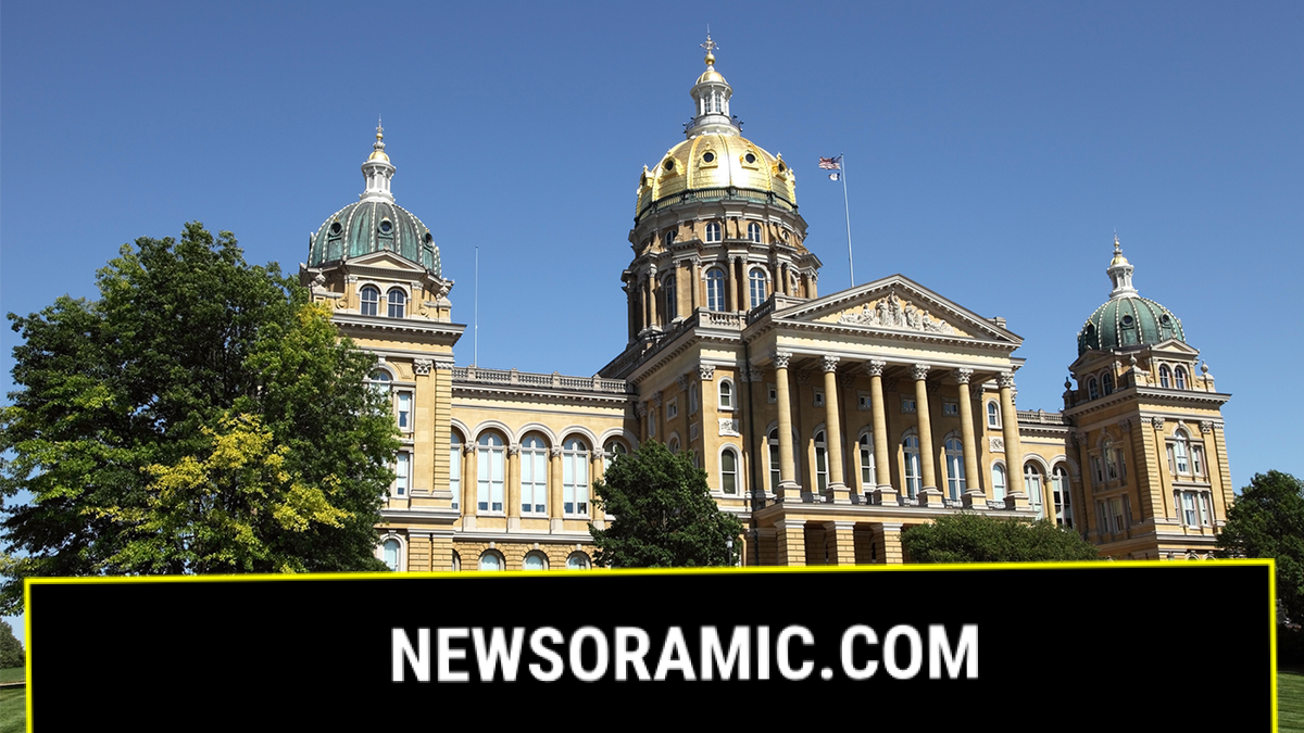Iowa State Capitol in Des Moines
