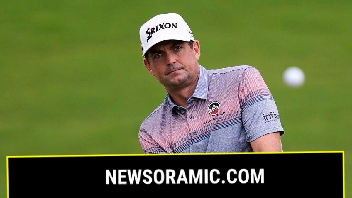 Keegan Bradley chip shot