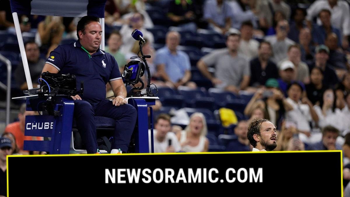 Daniil Medvedev complains