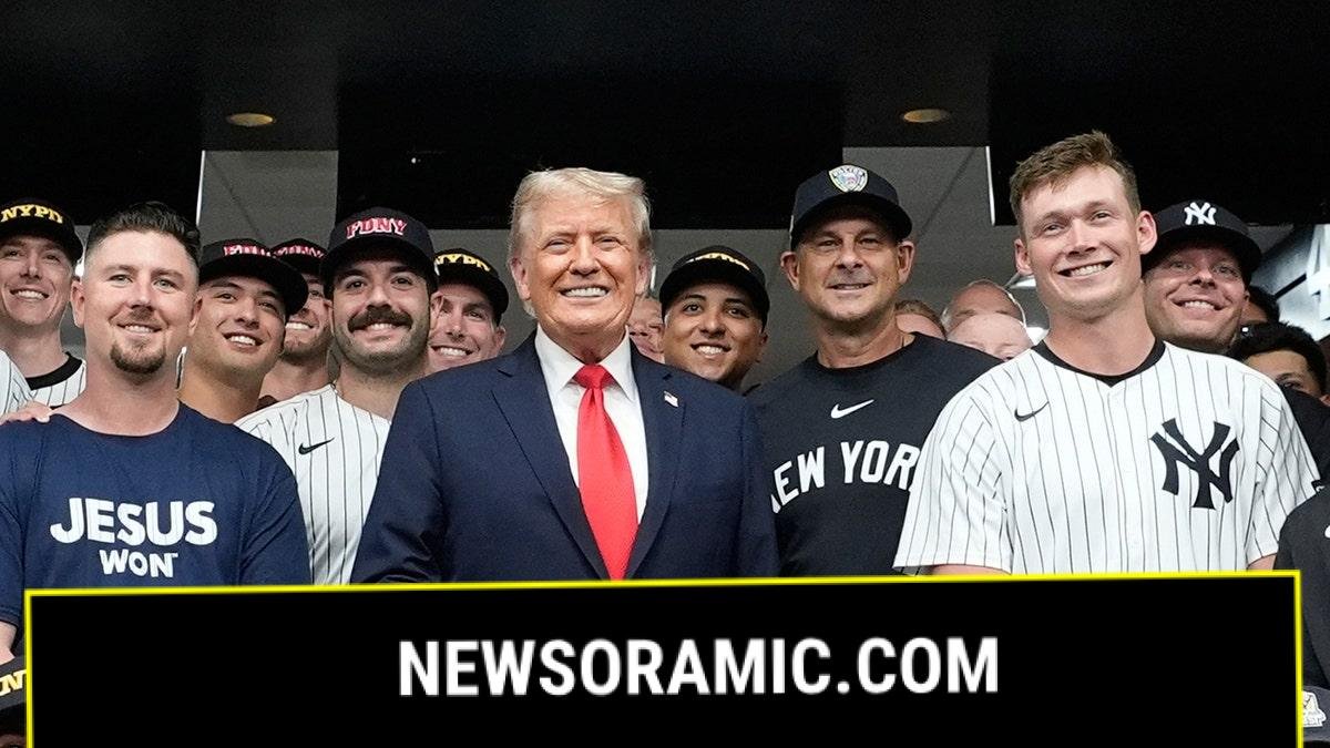 Aaron Boone and Donald Trump