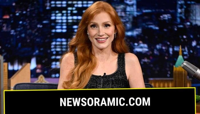 Jessica Chastain gets emotional in Hollywood Walk of Fame