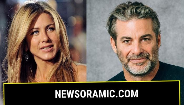 Jennifer Aniston gets support from Jim Curtis on her big night