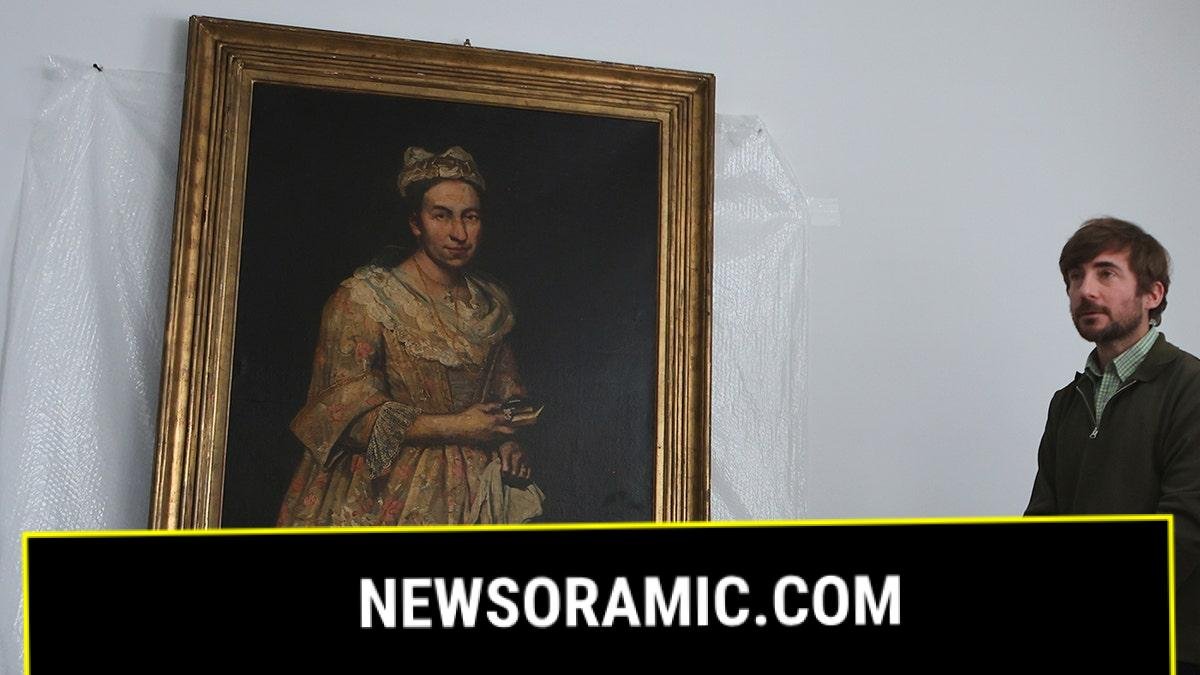 Giuseppe Ghislandi's 18th-century painting "Portrait of a Lady"