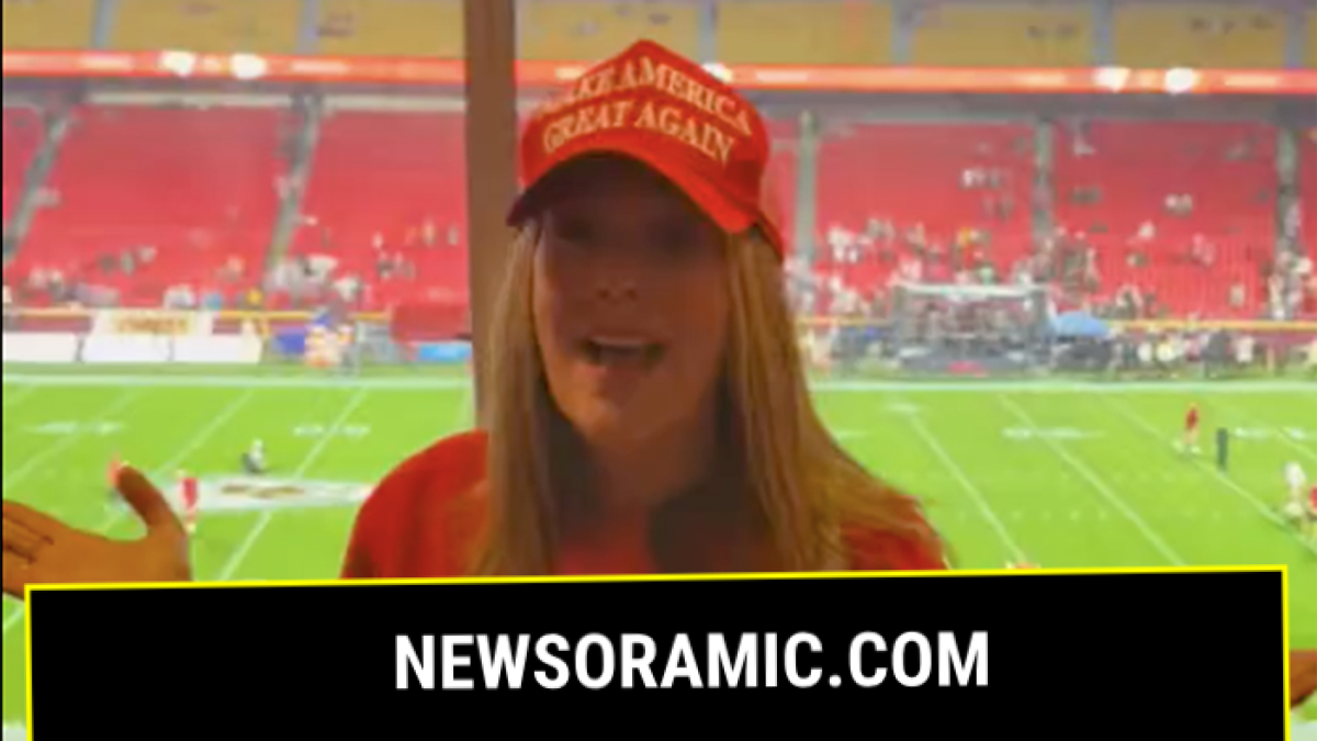 Randi Mahomes in MAGA hat