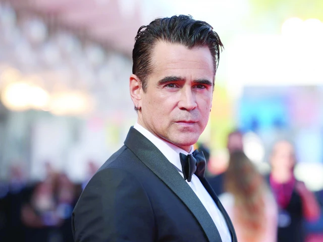 colin farrell photo file