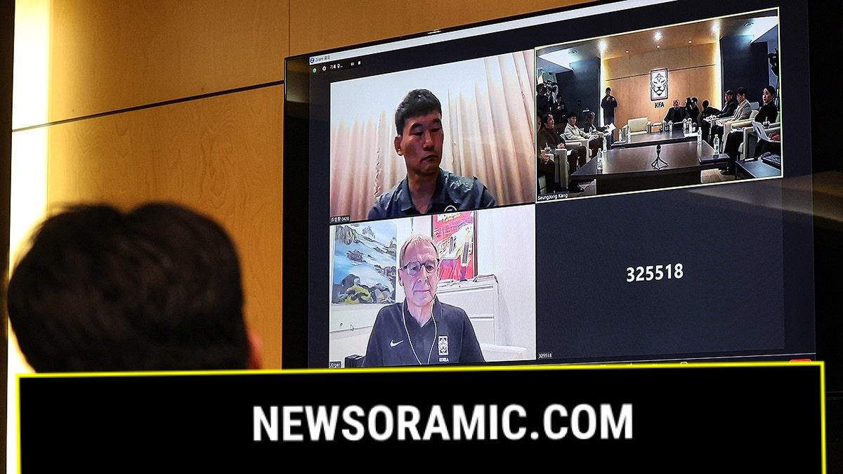 People in a Zoom call